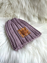 Load image into Gallery viewer, Lavender Infant patch &quot;Little Miracle&quot; beanie 0 - 3 mo - FancyBull Creations